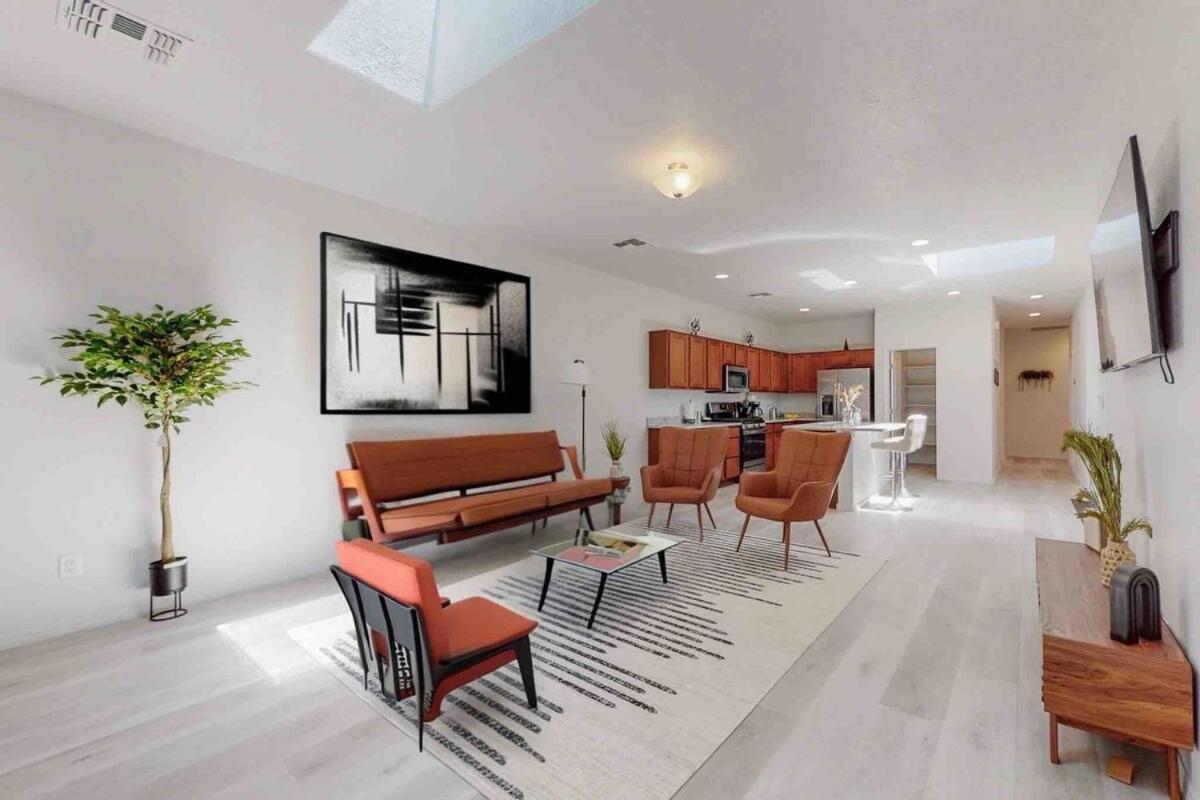 Modern Home 3Br Next To Airport, Netflix, Casino Albuquerque Exterior photo